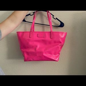 Kate Spade bag with wallet  - hot pink - like new - no marks/stains 10”x17”